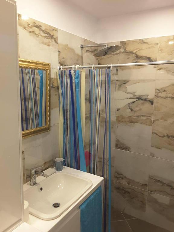 Apartment Te Kalua Sarande Exterior photo